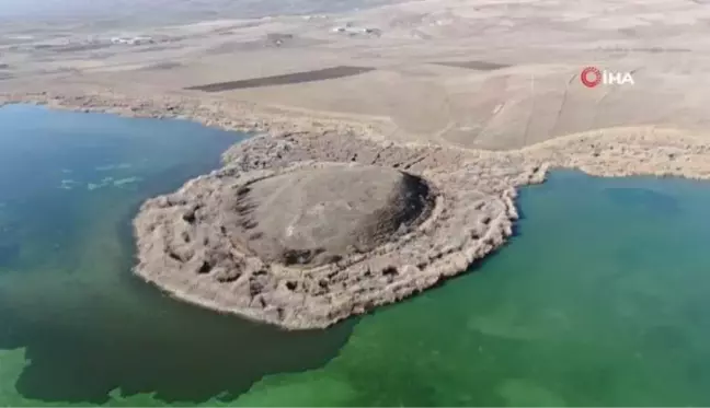 Göl evi yerleşim tarzının Türkiye'deki tek örneği Pılır Höyüğü izinsiz kazılar sonucu talan edildi