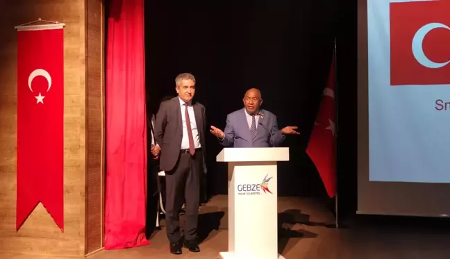 Son dakika haberi: Komorlar Birliği Cumhurbaşkanı Azali, Gebze Teknik Üniversitesini ziyaret etti