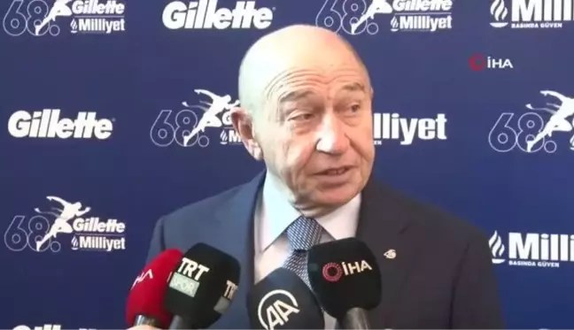 Nihat Özdemir: 