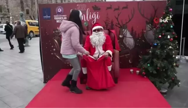 Kuşadası'nda yeni yıl heyecanı yaşandı