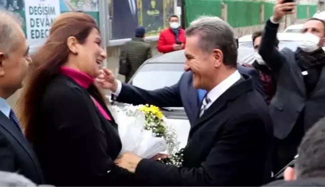TDP Genel Başkanı Sarıgül, parti binasını açtı