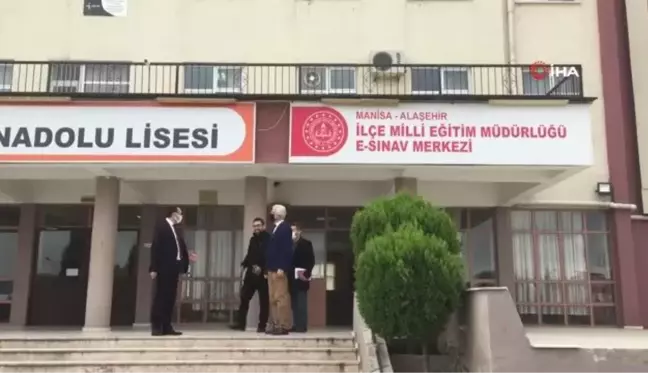 Alaşehir'de e-sınav merkezi sevinci