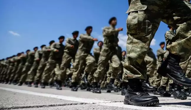 Bedelli askerlik yapacaklara kötü haber! Ücrette güncellemeye gidildi, yeni rakam cep yakacak