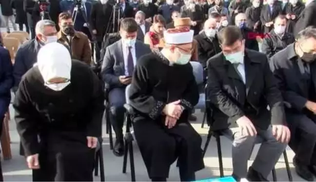 Diyanet İşleri Başkanı Erbaş Arnavutköy'de kuran kursu açılışına katıldı