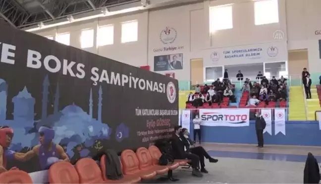 22 Yaş Altı Türkiye Ferdi Boks Şampiyonası başladı