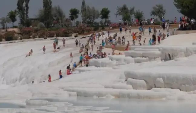 PAMUKKALE HİERAPOLİS ÖREN YERİ, 2021'DE EN ÇOK ZİYARET EDİLEN YER OLDU