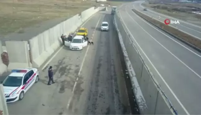 Jandarma'dan şok yol uygulaması