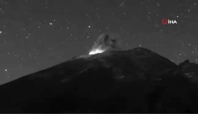 Popocatepetl Yanardağı'nda yeni patlama