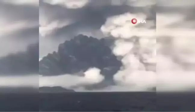 Hunga Ha'apai Adasındaki yanardağda patlamaTsunami ve asit yağmuru uyarısı