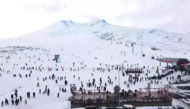 Sömestir tatili için Erciyes'e yoğun talep