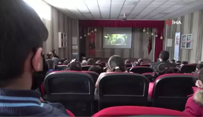 Sinema salonu olmayan Ardahan'da film günleri başladı