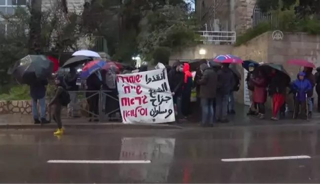 İsrail'in Filistinli Salihiye ailesinin evini yıkması Batı Kudüs'te protesto edildi