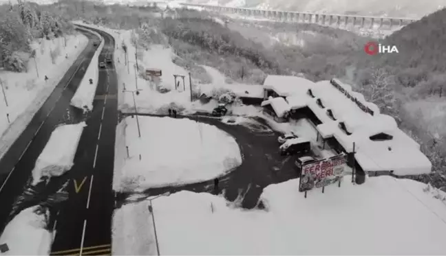 Bolu Dağı'nda tesislerin yüzde 80'i kapalı- Bolu Dağı'nda işletme sahipleri müşteri bulamıyor