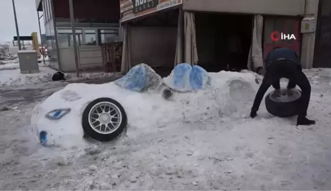 Sanayi esnafı 5 saatlik uğraşın sonuncunda lüks bir kardan araba yaptı