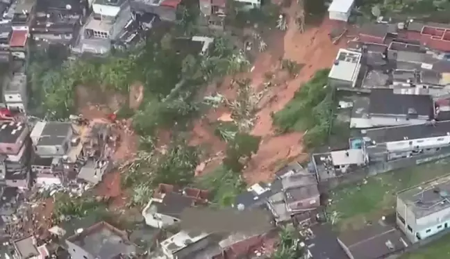 Brezilya'da toprak kayması: 19 ölü