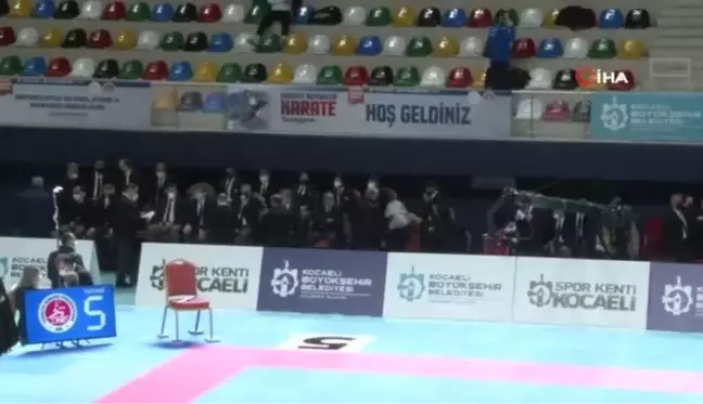 Türkiye Büyükler Karate Şampiyonası'nda müsabakalar başladı