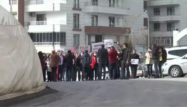 Diyarbakır annelerinin oturma eylemine bir aile daha katıldı