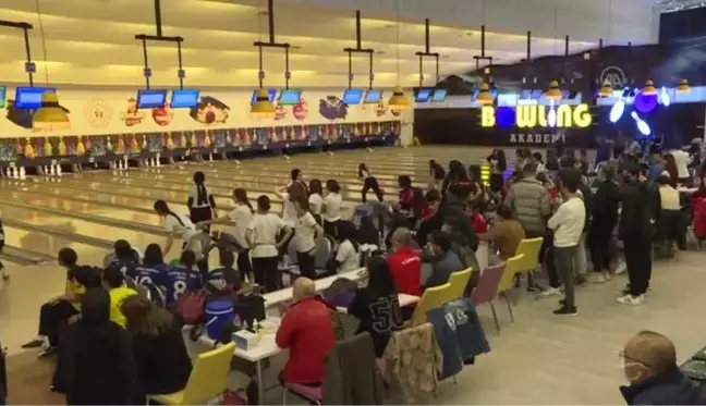 Türkiye Okullararası Bowling Şampiyonası devam ediyor