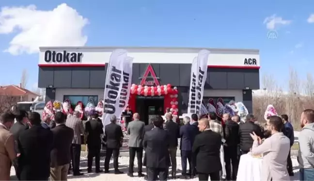 Otokar bayisi açıldı