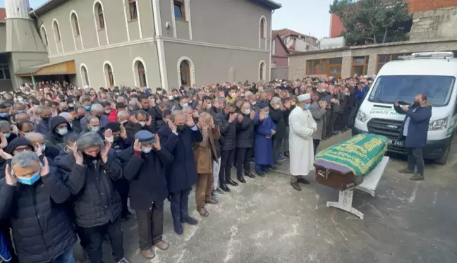 Kaçak maden ocağındaki göçükte hayatını kaybeden madenci son yolculuğuna uğurlandı