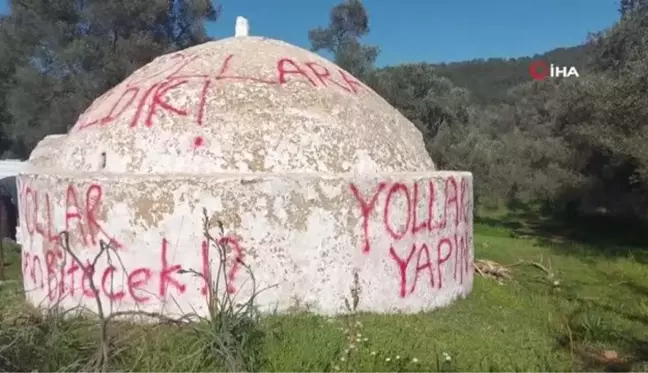 Tarihi su sarnıcını eylem duvarına çevirdiler