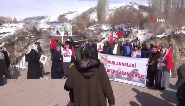 Vanlı annelerin evlat nöbeti bir yaşında