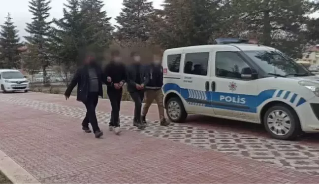 Motosiklet hırsızlığı iddiasıyla ilgili yakalanan 2 zanlı tutuklandı