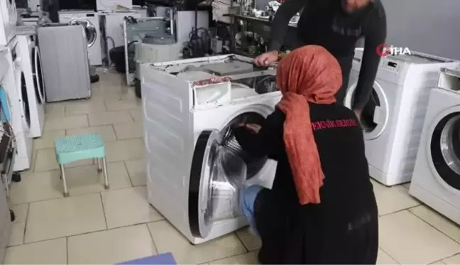 İki çocuk annesi teknisyen yaptığı işle takdir topluyor