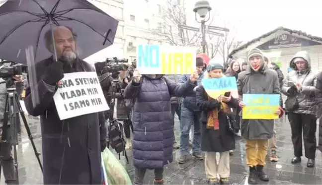 Sırbistan'ın başkentinde Ukrayna'ya destek gösterisi