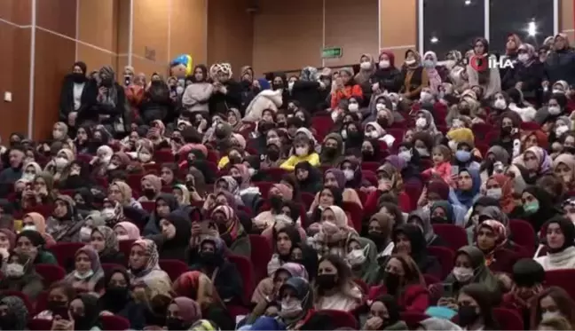 Aile Danışmanı ve Yazar Saliha, Sivaslı kadınlar Erdim yoğun ilgi gördü