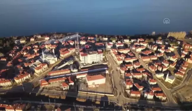 Sivrice'de deprem konutlarının bir ay içinde teslim edilmesi hedefleniyor