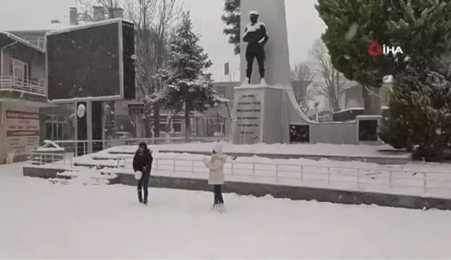 İstanbul'da beklenen kar fırtınası Tekirdağ'ın ilçelerini vurdu