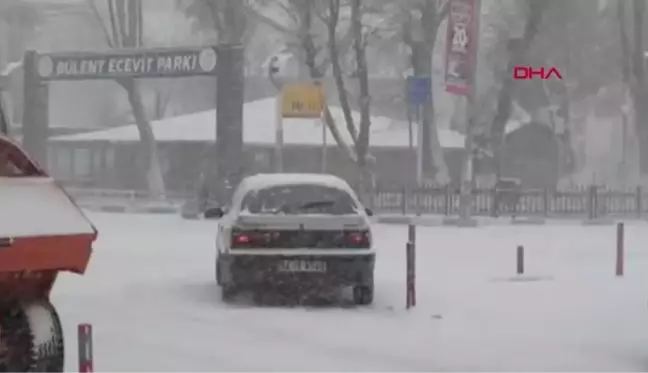 Ocakta Tekirdağ'ı es geçen kar yağışı, bu kez şiddetli geldi! Şehir beyaza büründü, 4 ilçede okullar tatil