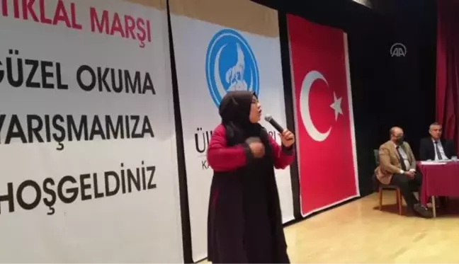 Kadirli'de İstiklal Marşı'nı güzel okuma yarışması düzenlendi