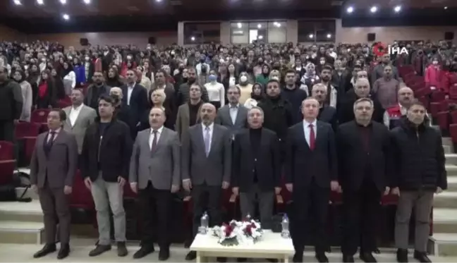 Ağrı'da İstiklal Marşı'nın kabulü ve Mehmet Akif Ersoy'u anmak için konser düzenlendi