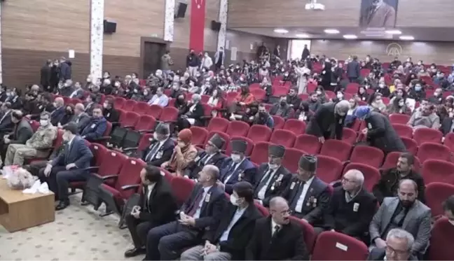 ŞANLIURFA - İstiklal Marşı'nın Kabulü ve Mehmet Akif Ersoy'u Anma Günü kutlandı