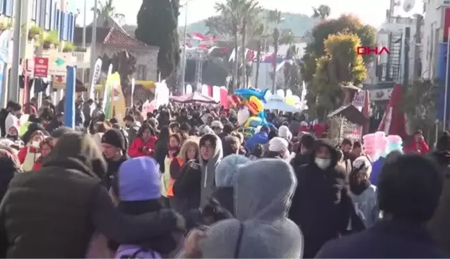 SOĞUK HAVAYA RAĞMEN 'BODRUM ACI OT FESTİVALİ'NE BÜYÜK İLGİ