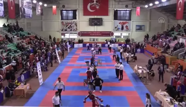 Türkiye Okullar Kick Boks Şampiyonası devam ediyor