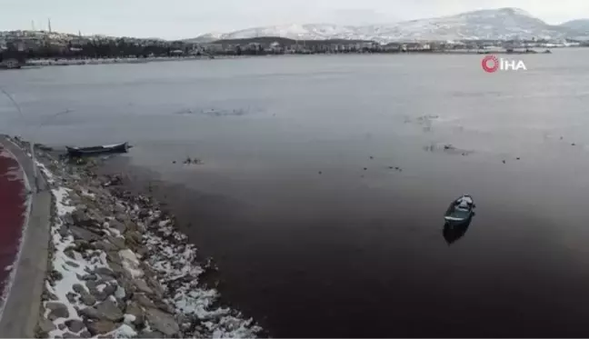 Konya'da minik öğrenciler su tasarrufuna dikkat çekmek için yürüdü