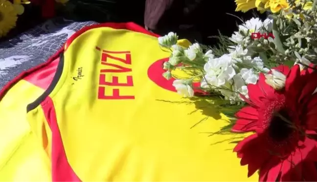 SPOR Göztepe'nin efsane ismi Fevzi Zemzem son yolculuğuna uğurlandı