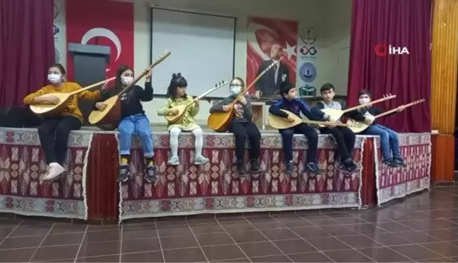 Gediz'de bağlama kursu açıldı