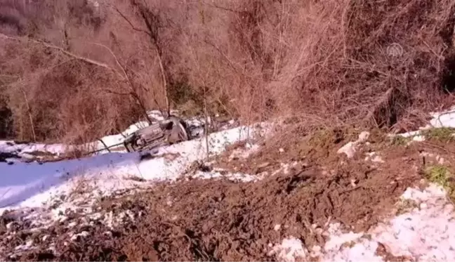 Son dakika haberleri... KASTAMONU - Trafik kazasında şehit annesi ve babası yaralandı