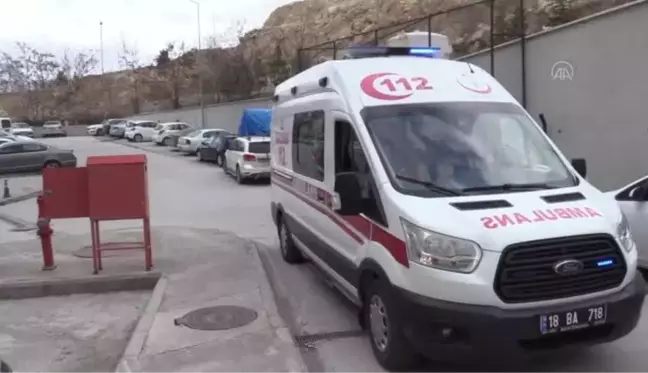 Ambulans ve itfaiye ekibi, bu kez kitap bağışı için seferber oldu