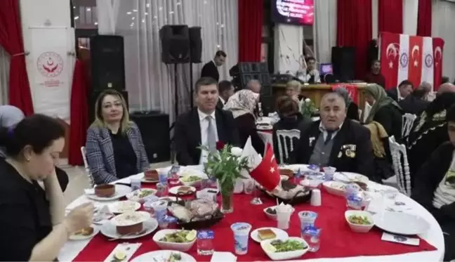 Şehit yakınları ve gaziler iftarda buluştu