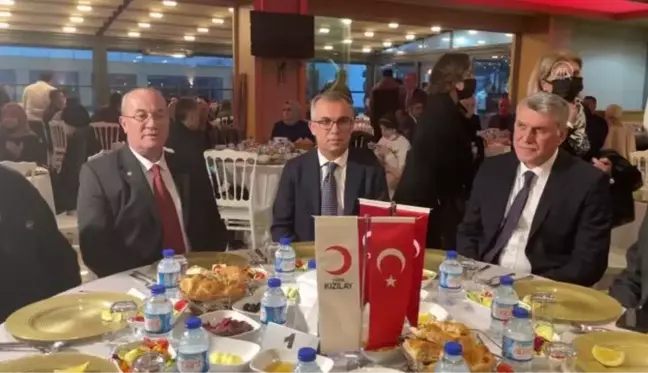 Maltepe Kaymakamlığı gazi ve ailelerine iftar verdi