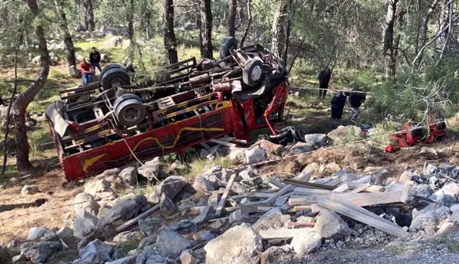 Trafik kazası: 1 ölü, 3 yaralı