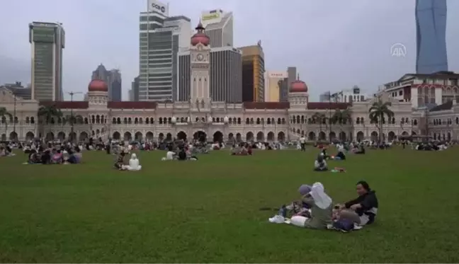 KUALA LUMPUR - Malezya'da iki yılın ardından 