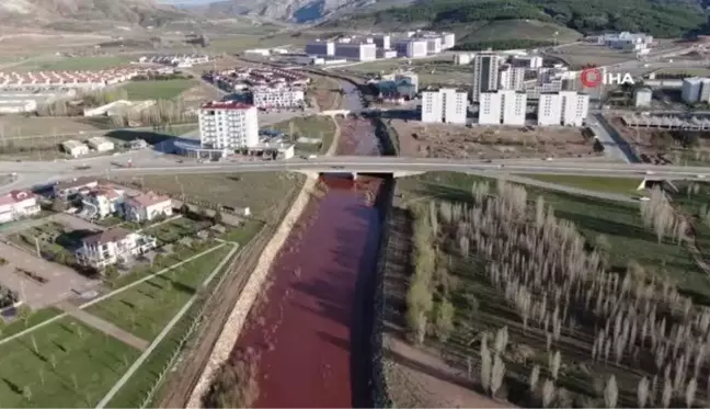 Türkiye'nin en uzun nehri Kızılırmak'a adını veren Fablum Çayı adeta coştu