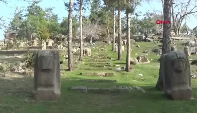 DOKTORA ÖĞRENCİLERİ, ÖREN YERLERİNDE DERS İŞLEDİ