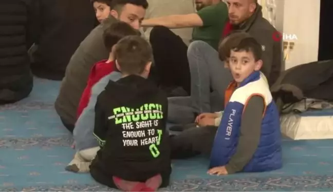 Teravih treni ile milyonların gönlüne dokundu